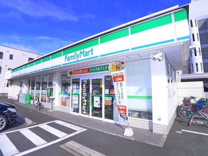 ファミリーマート(コンビニ)まで340m VICTORIA