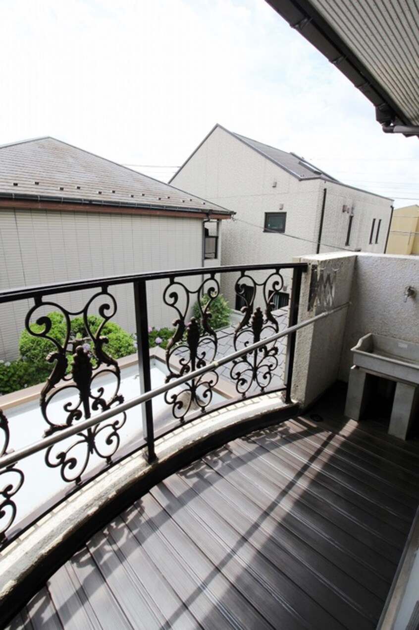 ベランダ・バルコニー プラスペアティ