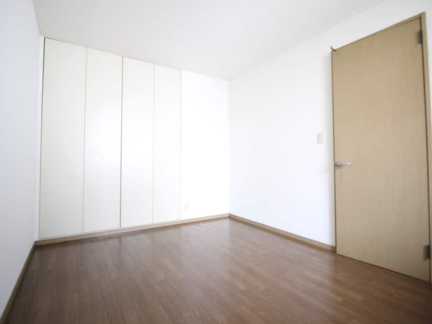 居室 ヒカリハイツ