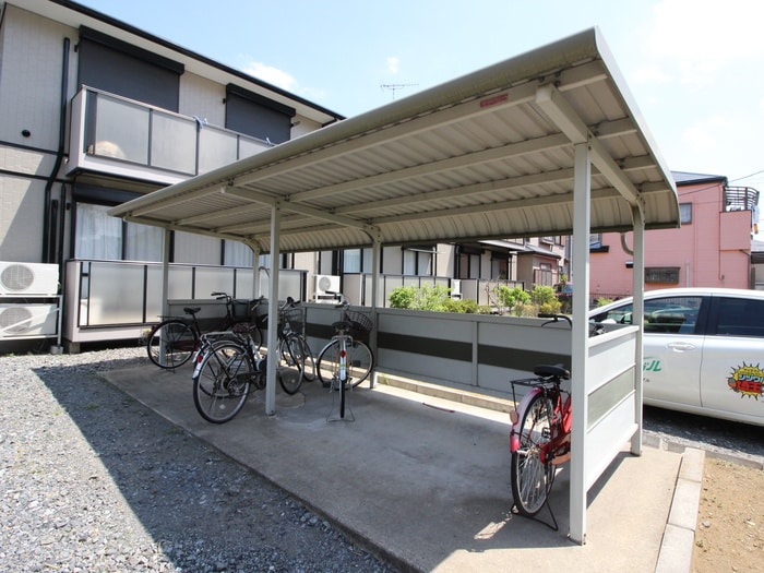 駐輪場 ヒカリハイツ