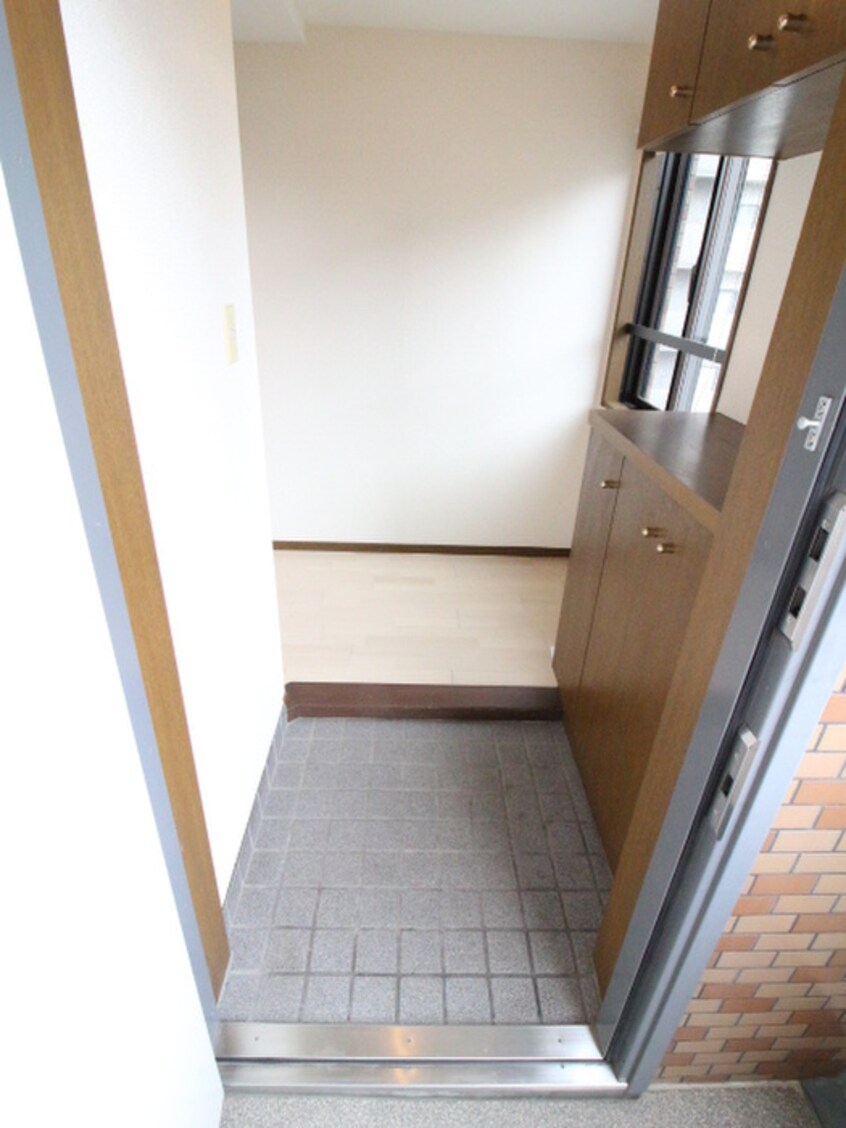 玄関 ﾗｲｵﾝｽﾞﾏﾝｼｮﾝ海老名第2(601)
