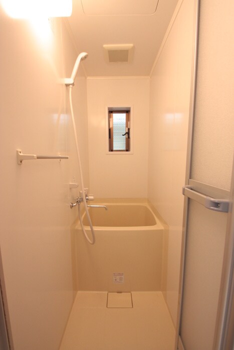 バス／シャワールーム等 第二眞荘