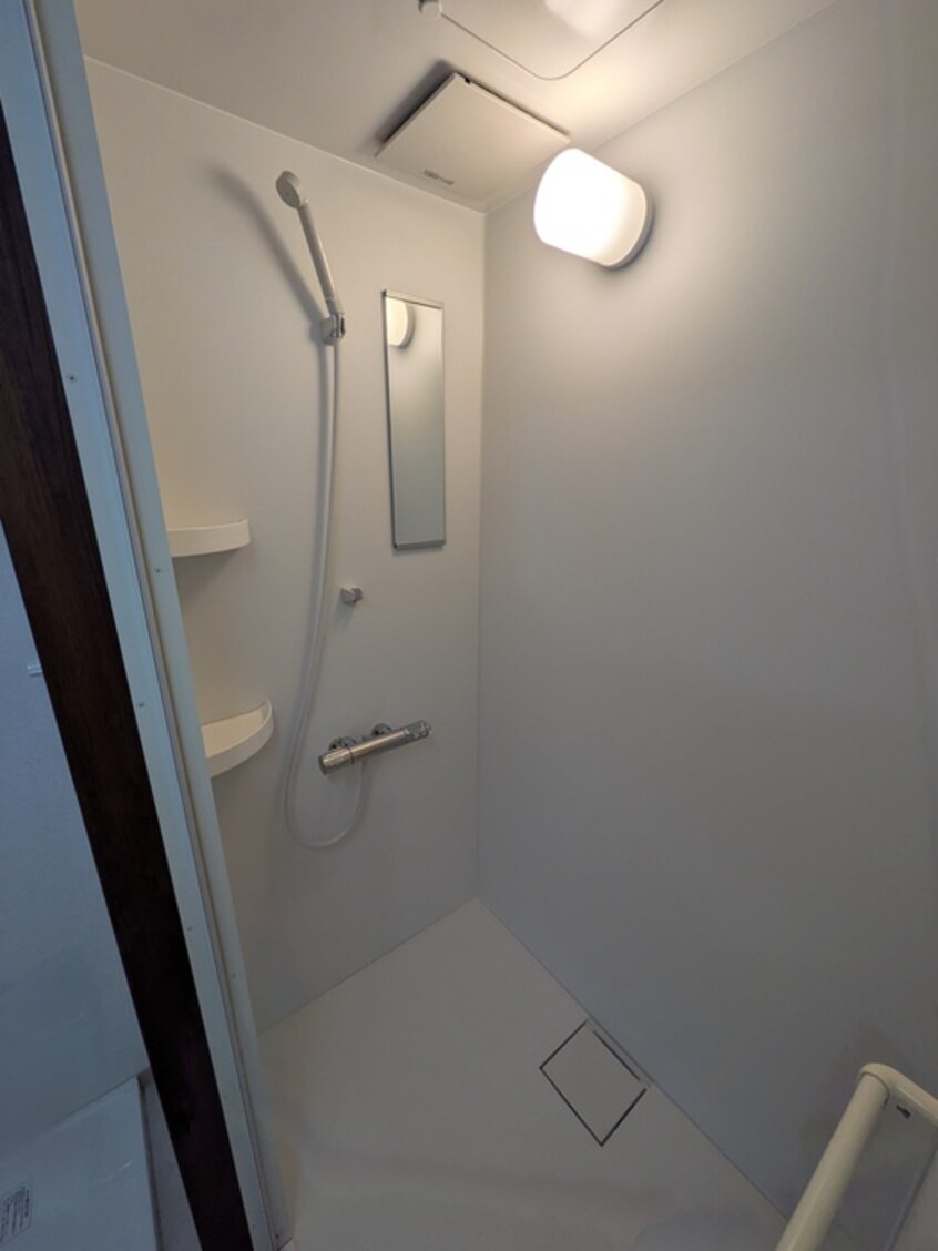 バス／シャワールーム等 第二眞荘