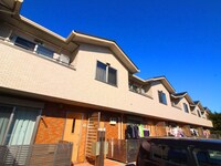 西鶴間ＫＩガーデン弐番館