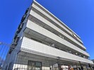 メゾンサンリバーの外観
