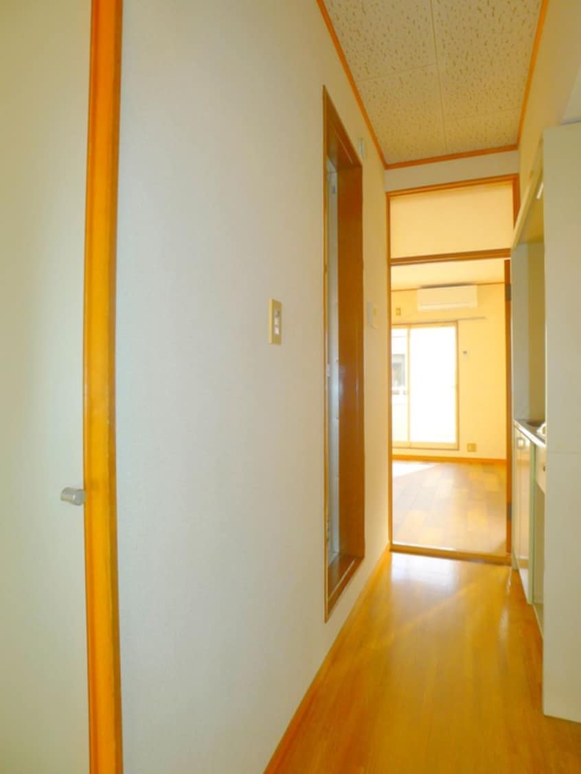 廊下 シャトーブランＭＴ