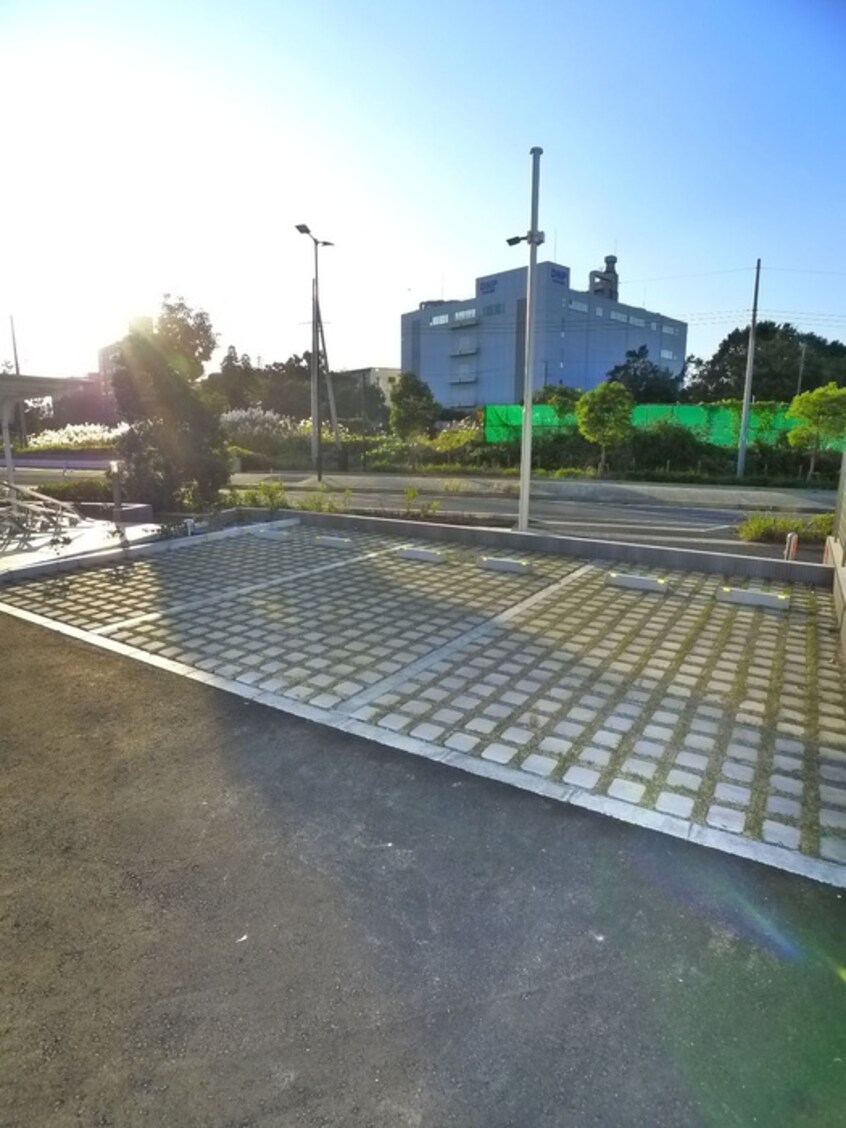 駐車場 ART RESIDENCE IN KASHIWA-no-HA