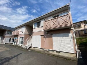 アクレイムB