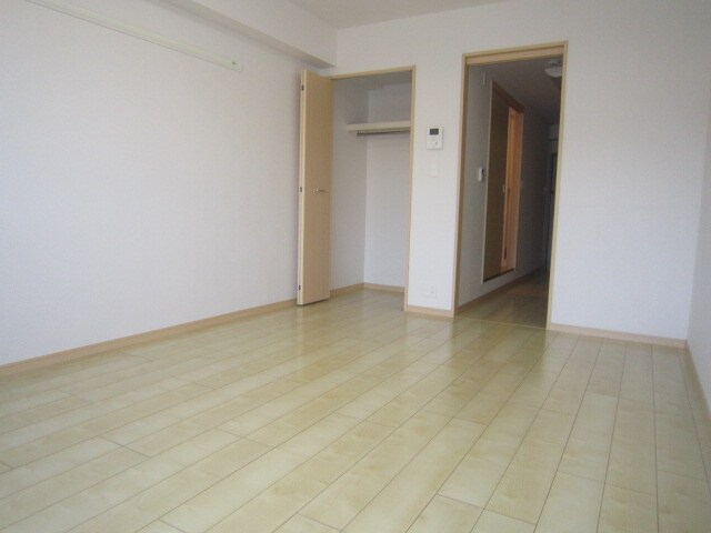 居室 レ－ヴダンジュⅠ