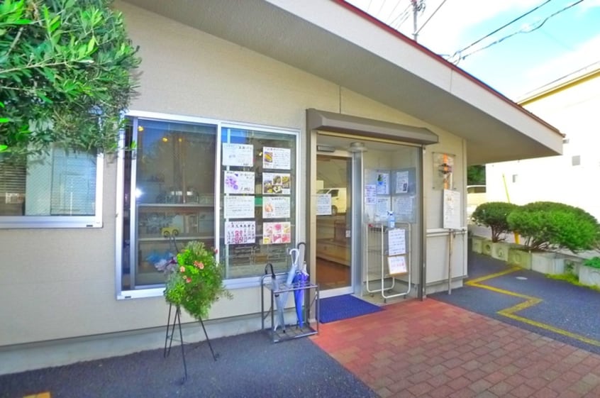 コンコルド若宮店(その他飲食（ファミレスなど）)まで98m コ－ポウォッセⅠ