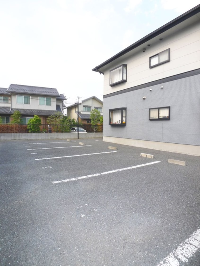 駐車場 ピュアガーデンⅡ