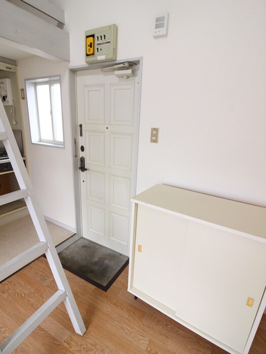 玄関 エルム南林間