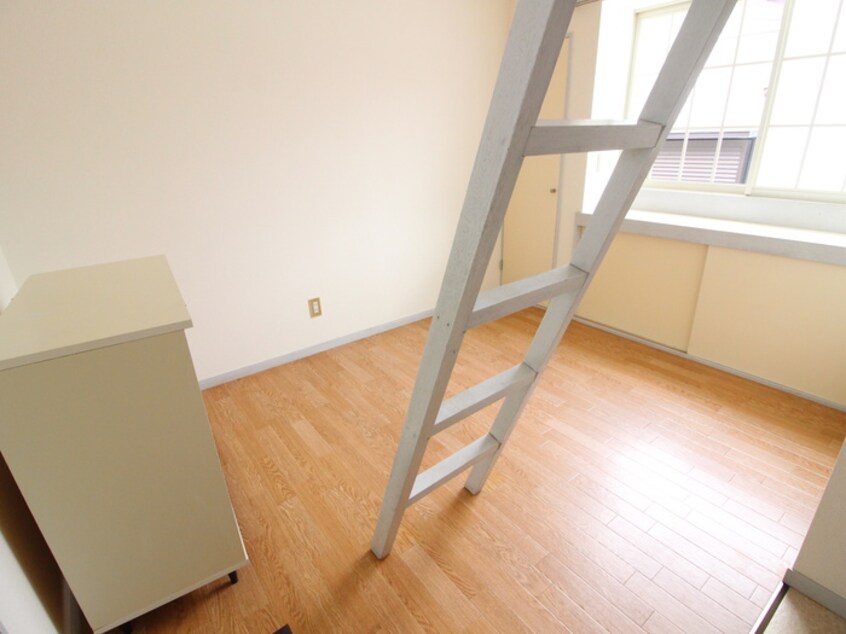 居室 エルム南林間