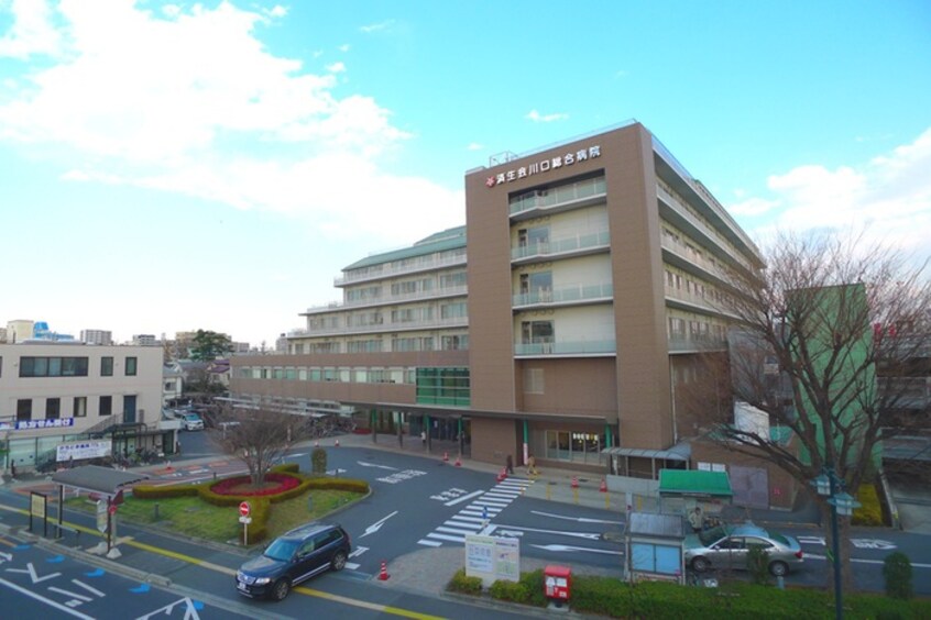済生会病院(病院)まで350m メゾン・ド・ジュネス喜沢