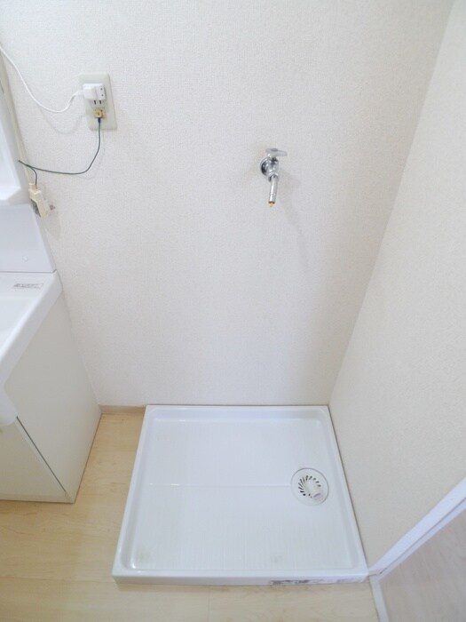 洗濯機置場 ルワイエ向陽