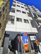 寿マンションの外観