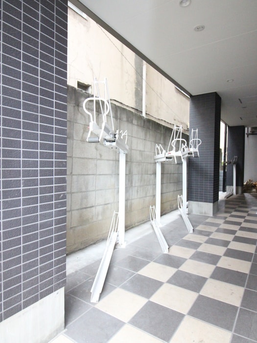 駐輪場 寿マンション