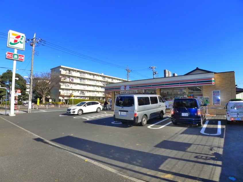 セブンイレブン(コンビニ)まで344m ベルゾ－ネ小林