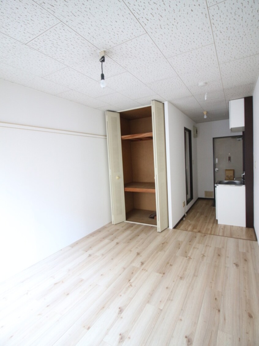 居室 ハイツ小川