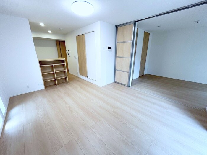 居室 メルヴェーユイイダ芝原
