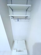 洗濯機置場 メルヴェーユイイダ芝原