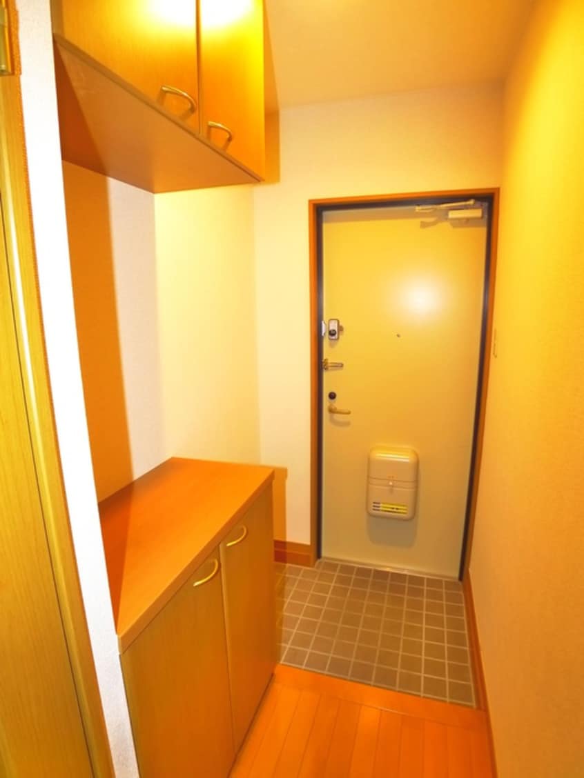 玄関 ラフィ－ヌ・昴