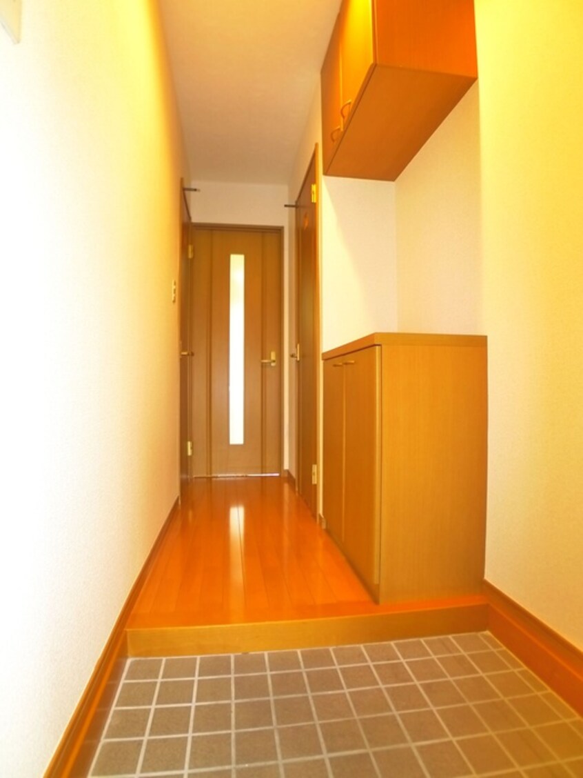 廊下 ラフィ－ヌ・昴