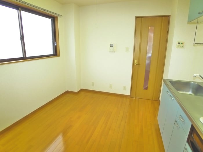 内観写真 ラフィ－ヌ・昴