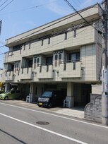 間仁田ビル
