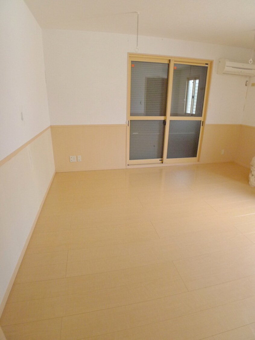 居室 ルミエ-ル