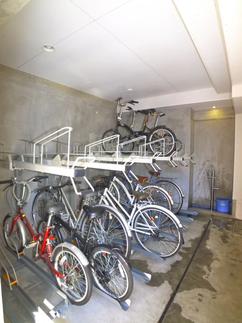 駐輪場 Rising　place松戸