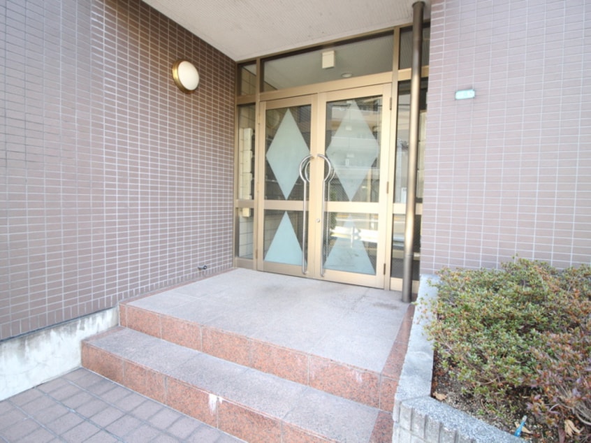エントランス部分 プレジール狛江