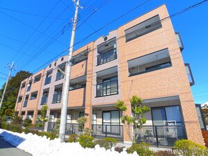 セルフィ－ル西原