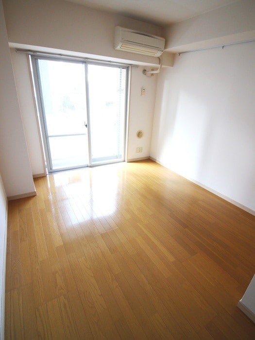 室内からの展望 伊勢原八番館