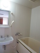 バス／シャワールーム等 グランデュ－ルヤマト  Ｂ