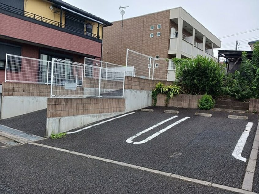 駐車場 クラベジーナ