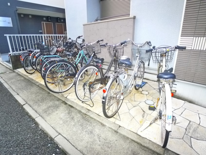 駐輪場 アフェット幕張Ⅲ