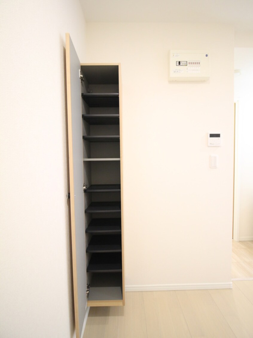 靴箱 アートスタイル五反野