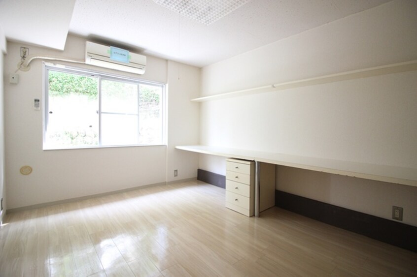 居室 ドミ－ル玉川学園