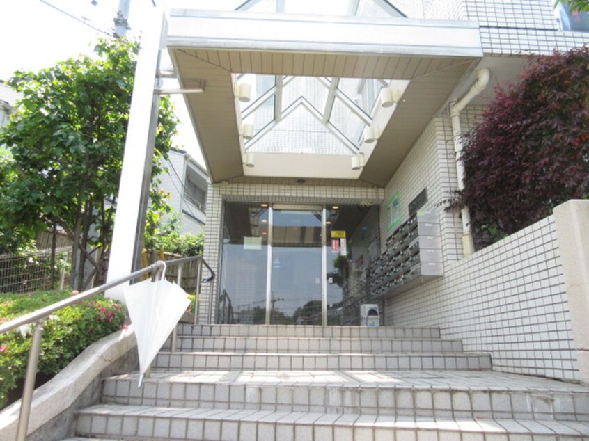 エントランス部分 ドミ－ル玉川学園