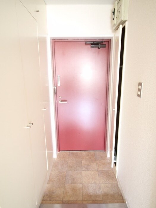 玄関 ドミ－ル玉川学園