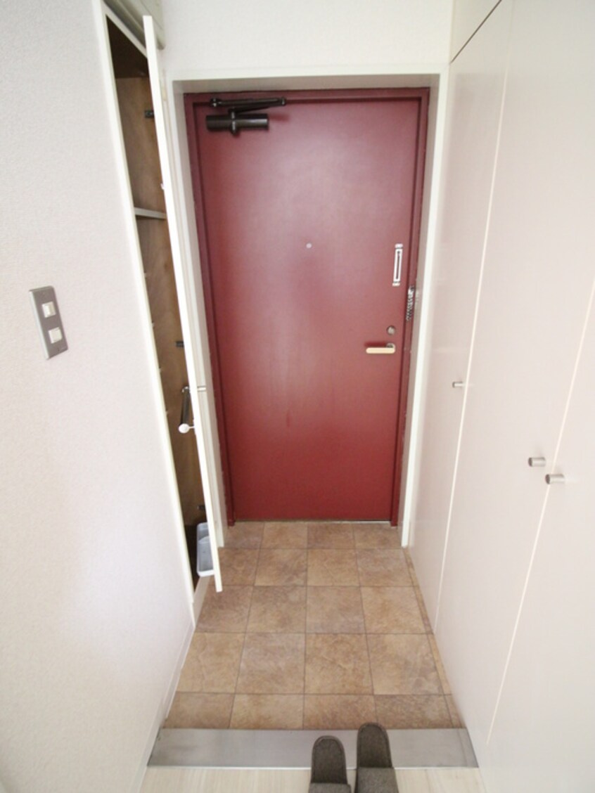 玄関 ドミ－ル玉川学園