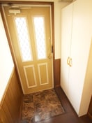 玄関 ウイング三軒茶屋