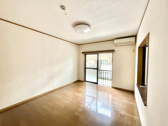 居室 谷津町貸家