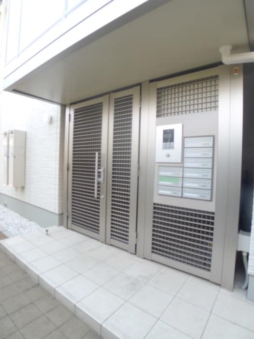 エントランス部分 パームコテージⅥ番館