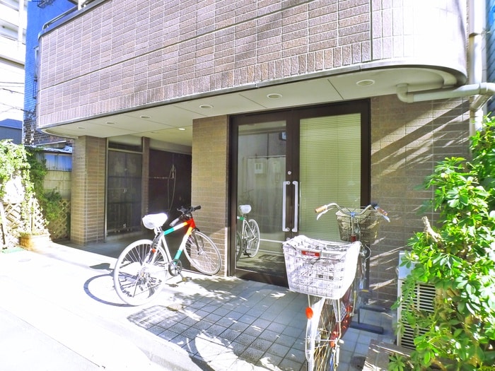 エントランス部分 エリムビル