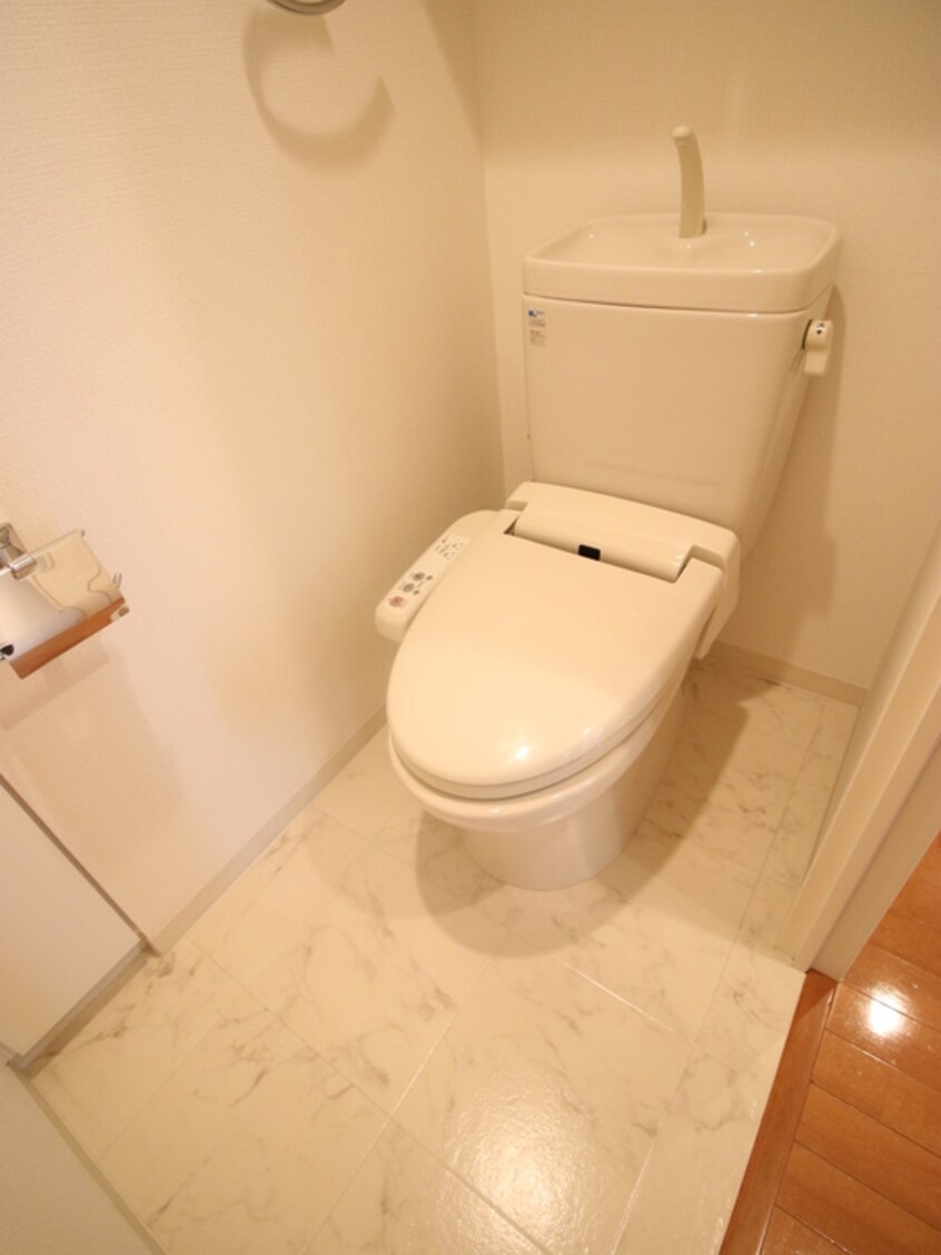 トイレ レジディア水道橋