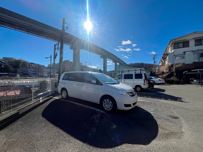 駐車場 ホワイトレジデンス