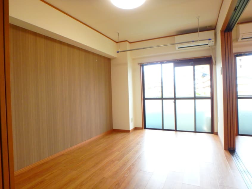 居室 ルミエ－ル