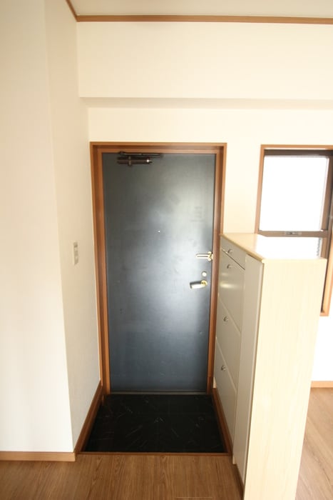 玄関 ルミエ－ル